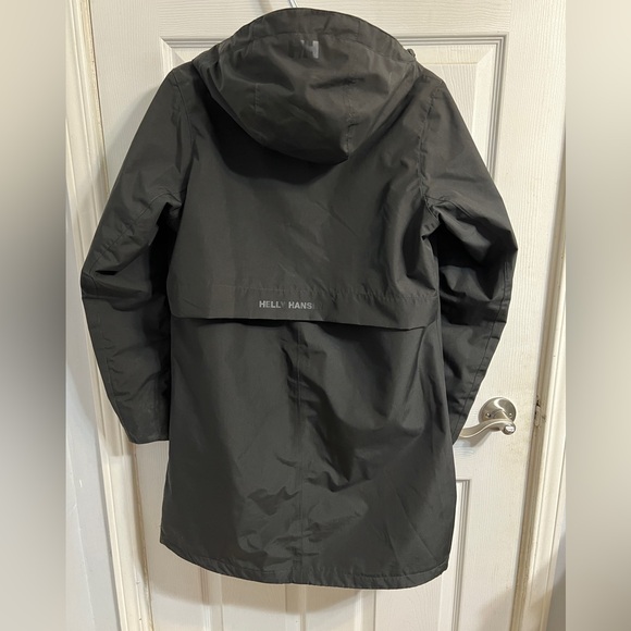 Helly Hansen Women’s Lisburn Raincoat - Picture 7 of 9